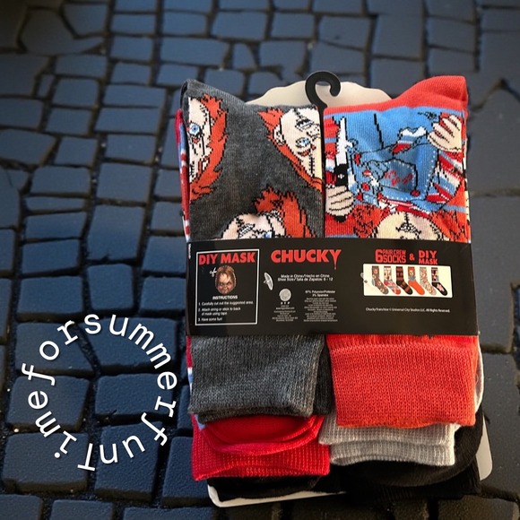 Chucky 6 Pair Crew Socks and DIY Mask Set Universal Monsters Horror Halloween - Picture 3 of 3